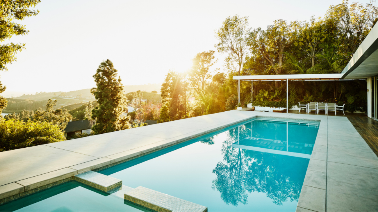 Top 9 des bordures de piscine à choisir cet été