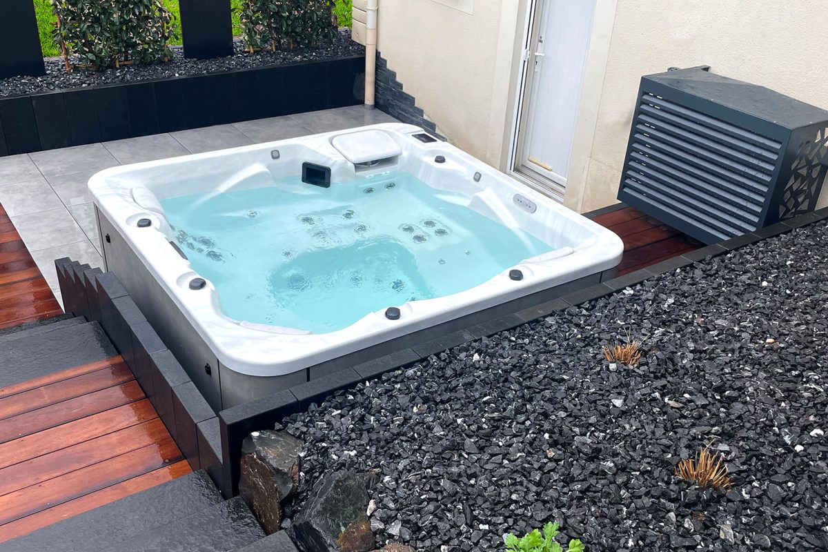 Spa Privilège XL5 OEWEO extérieur et hors-sol - Qualite Piscine et Spa